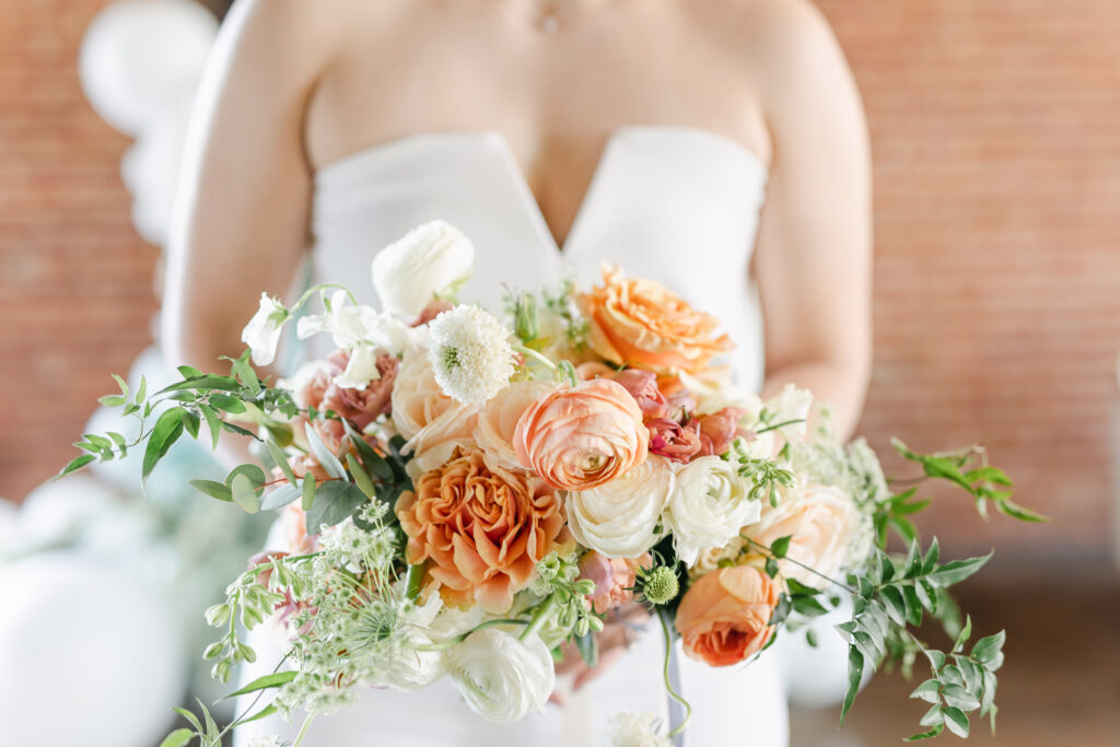 peach wedding bouquet